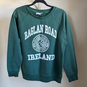 Green Sweatshirt